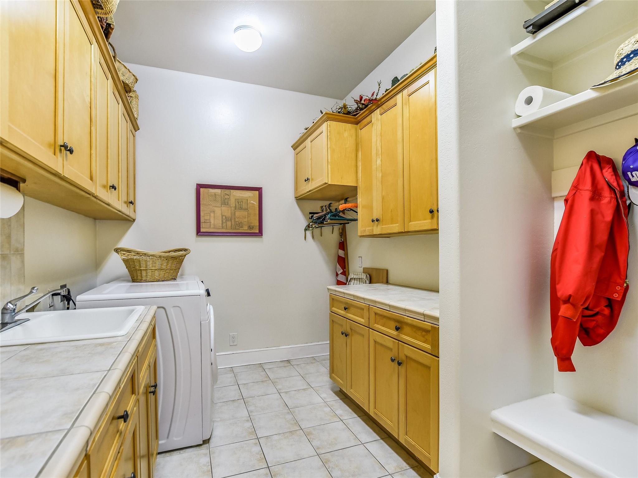25909  Hamilton Pool Rd photo 8