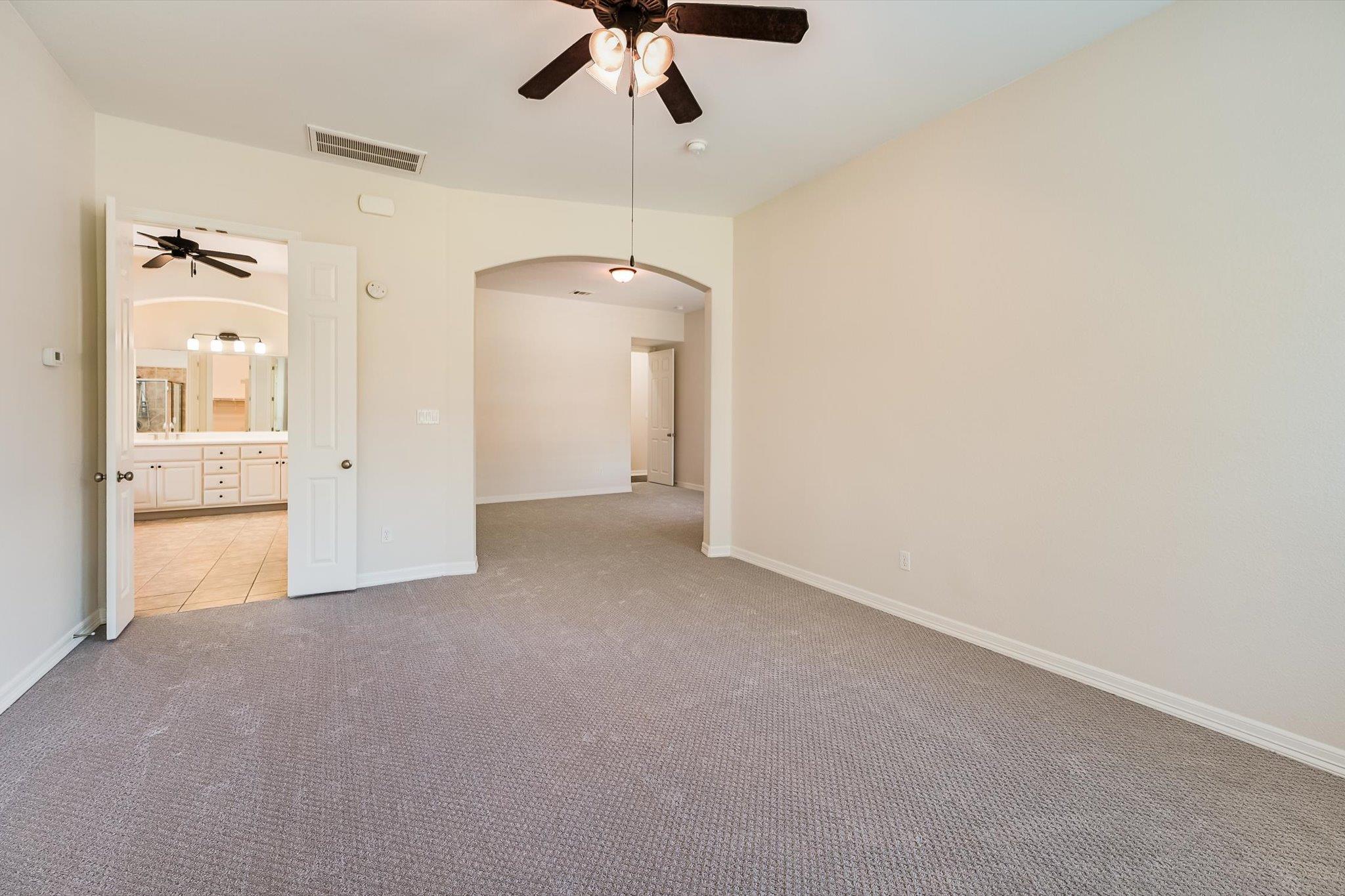 560  Aspen Dr photo 25