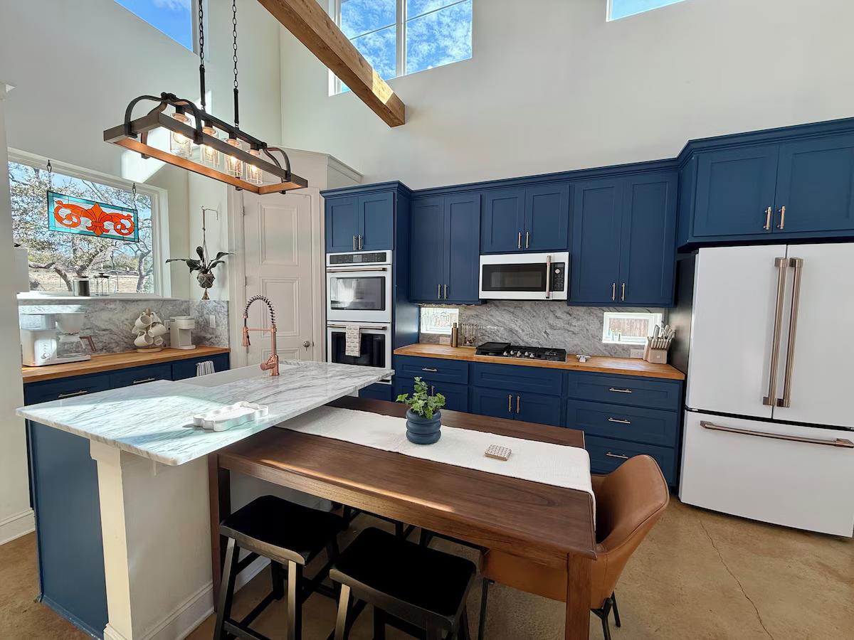 11605  Fitzhugh Rd photo 33