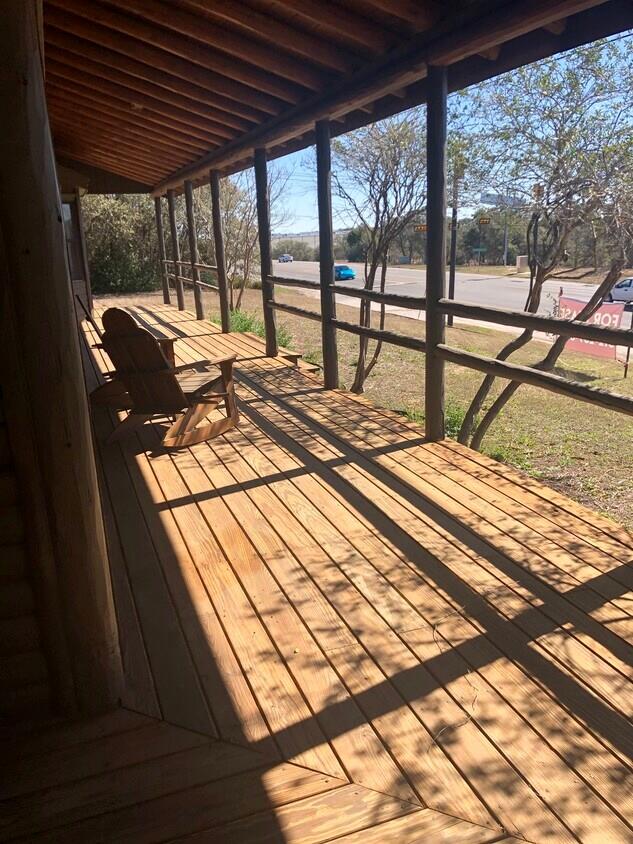 4225 E Highway 290 None photo 4