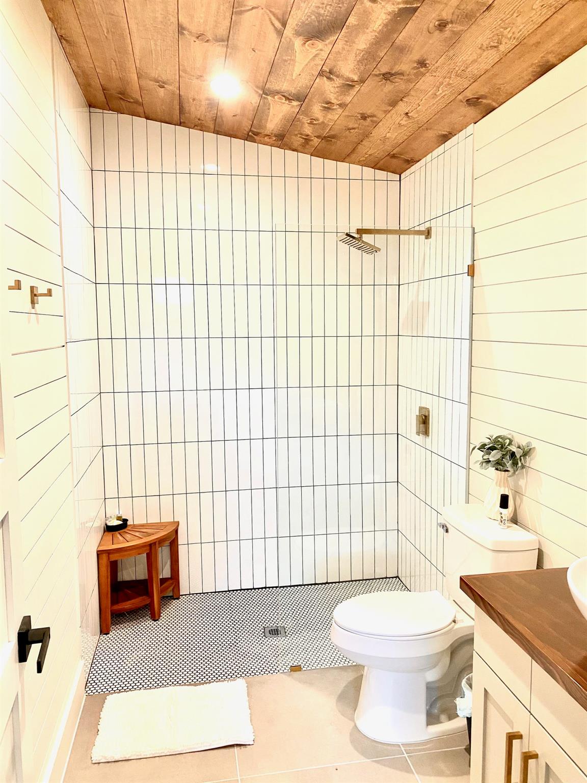 405 Martin Rd #A photo 8
