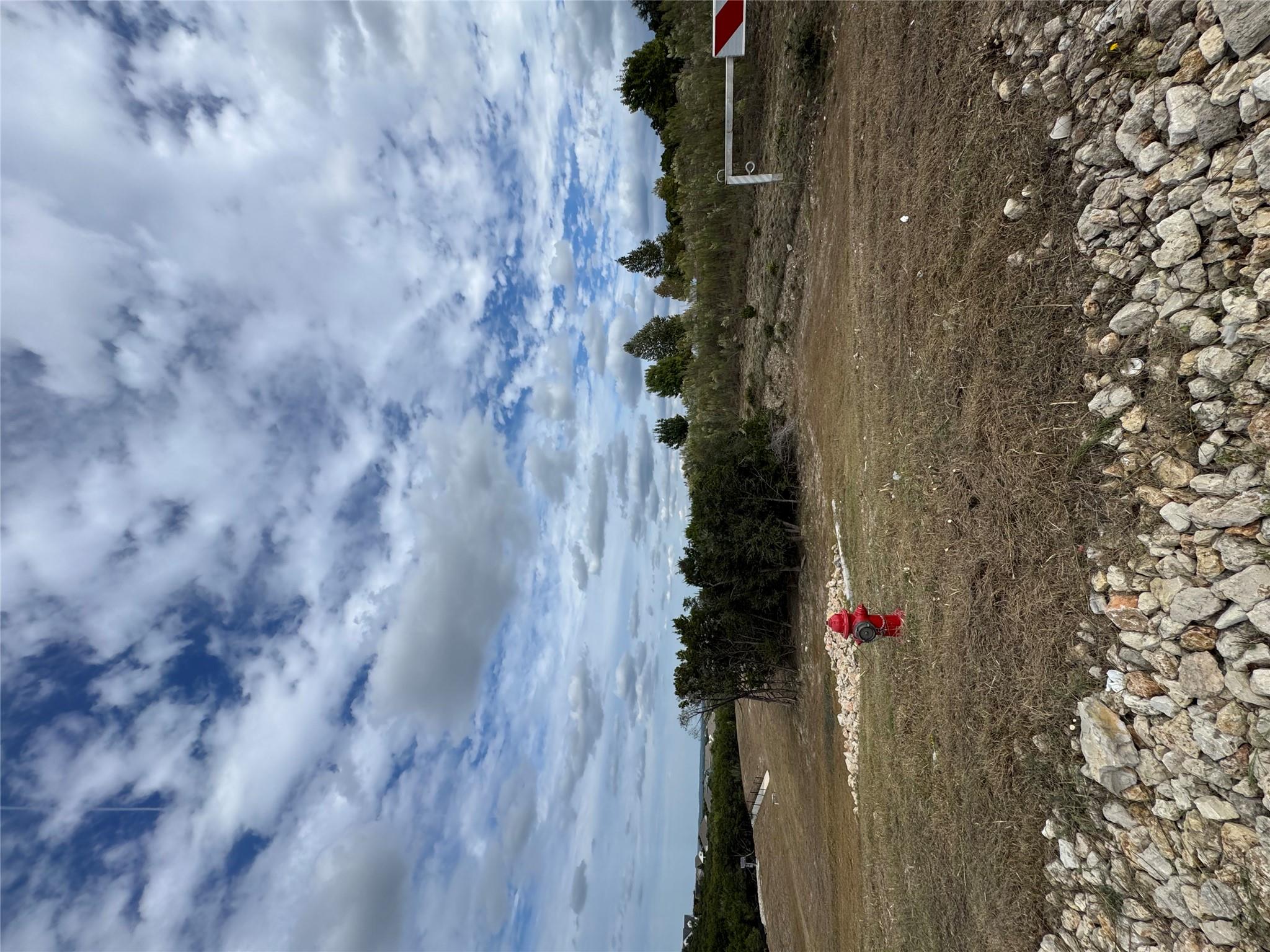 000 Headwaters Blvd photo 5