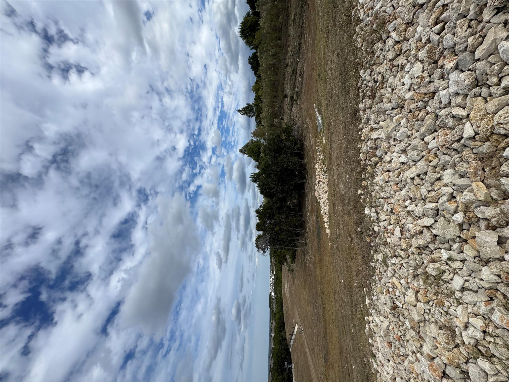 000 Headwaters Blvd photo 6