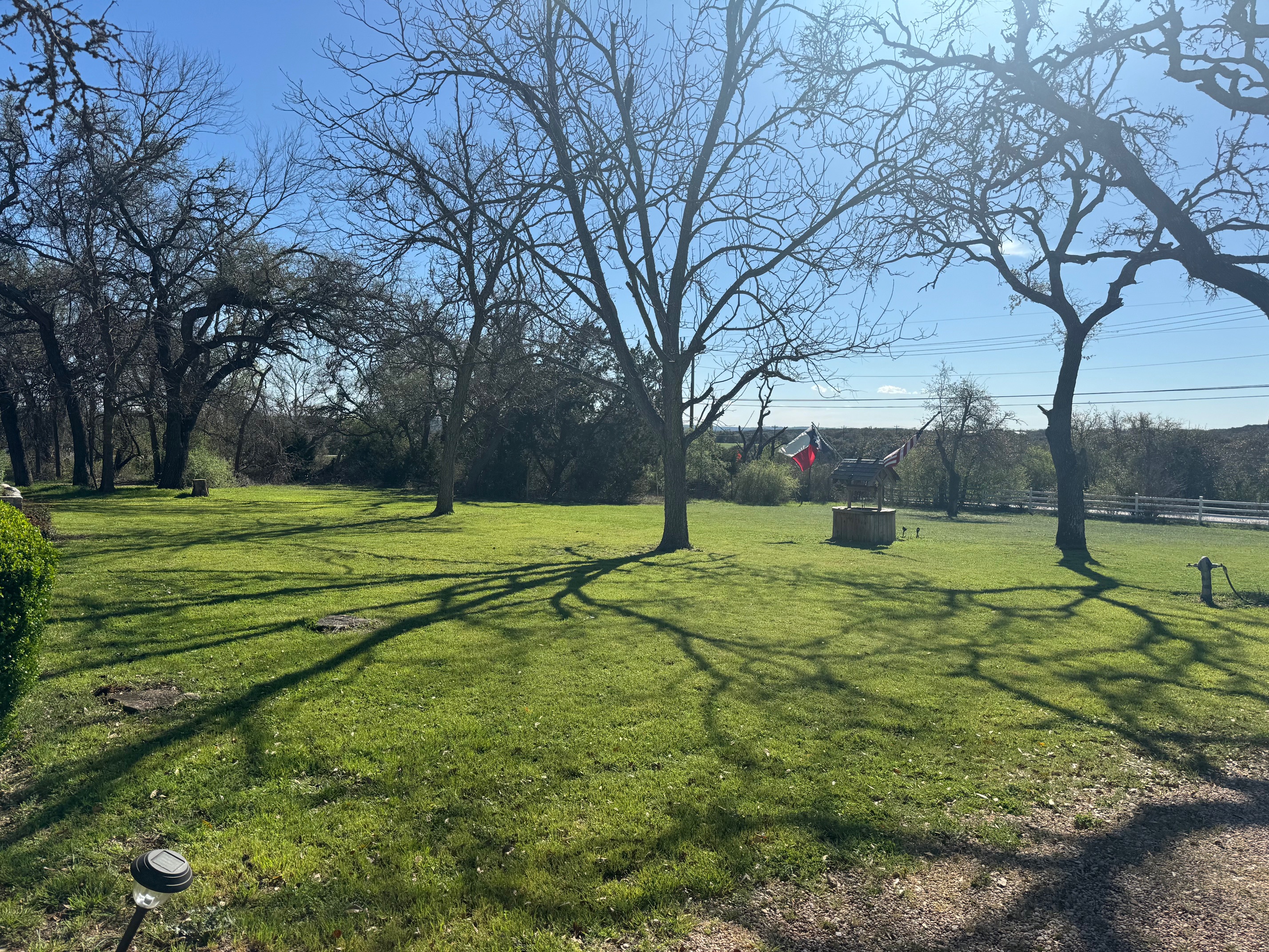 110 McGregor Ln photo 2